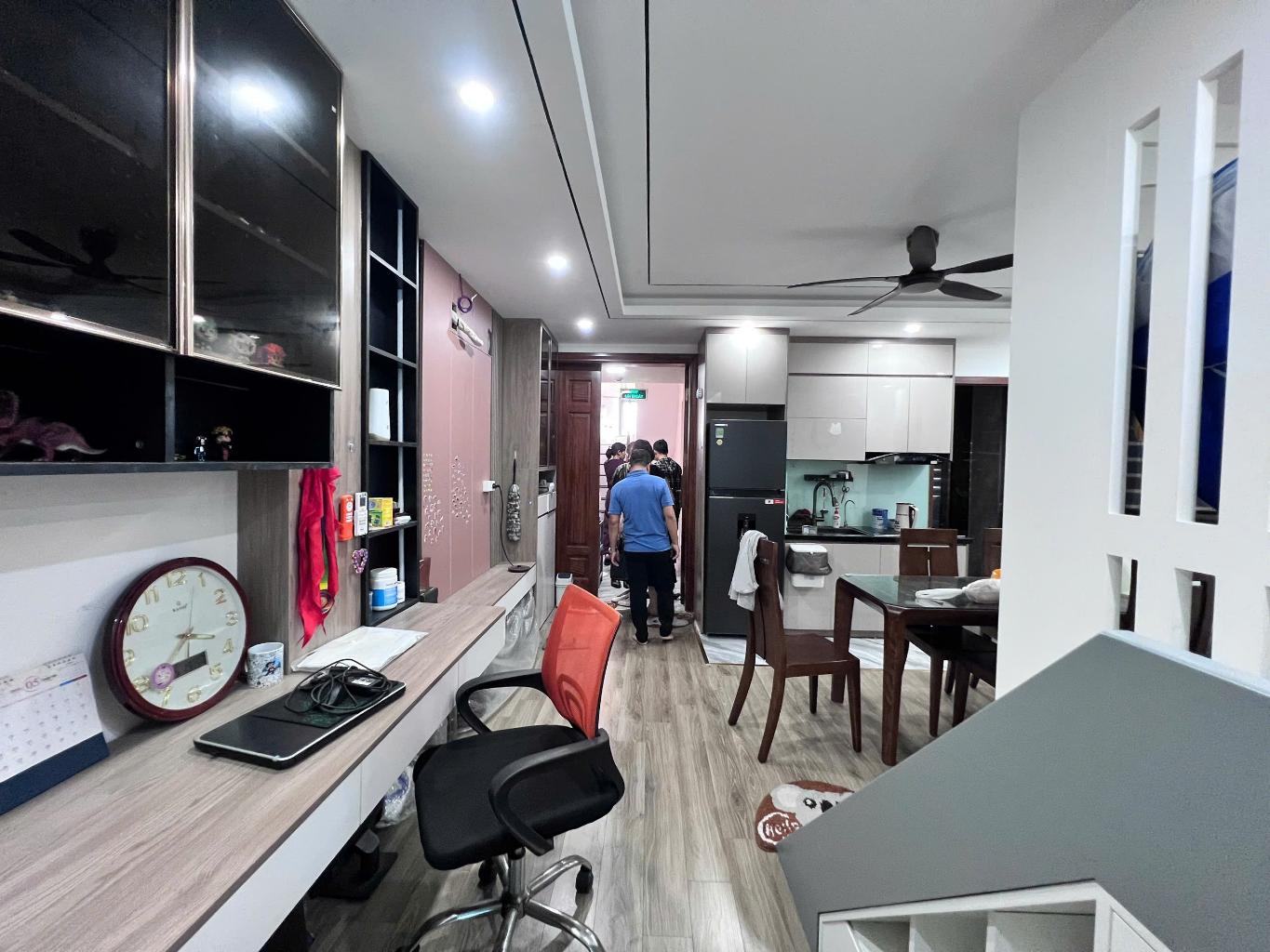 (Tin thật 100%) Bán tòa CHDV kiêm VP 70m2 x 9T ở Doãn Kế Thiện - Ô tô tránh - Dòng tiền 1,2 tỷ/năm - Ảnh 1