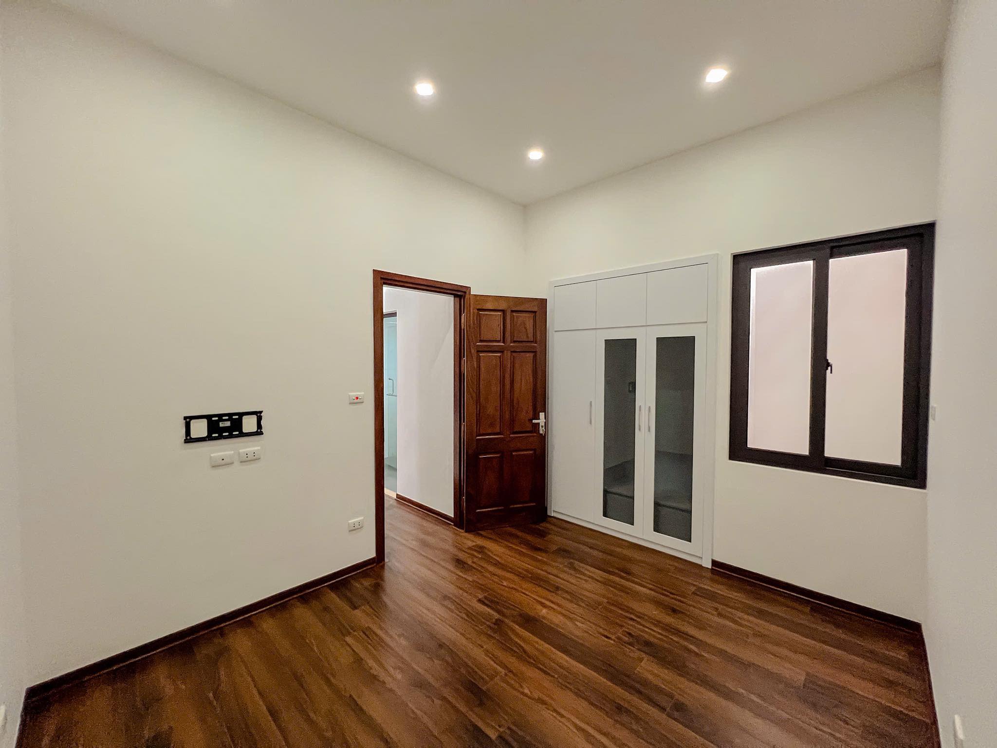 CẦN BÁN NHÀ THANH XUÂN GẦN PHỐ PHÂN LÔ OTO ĐỖ CỬA KINH DOANH VP, DT54M2 CHỈ 16 TỶ - Ảnh 3