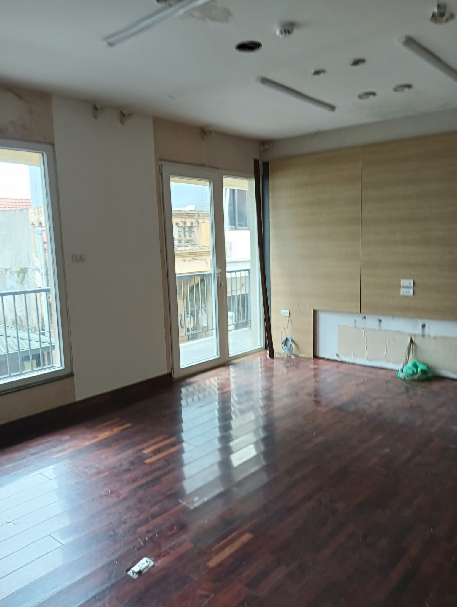 CHÍNH CHỦ CHO THUÊ MẶT BẰNG SPA – NGÕ 100 TRẦN DUY HƯNG - Ảnh chính