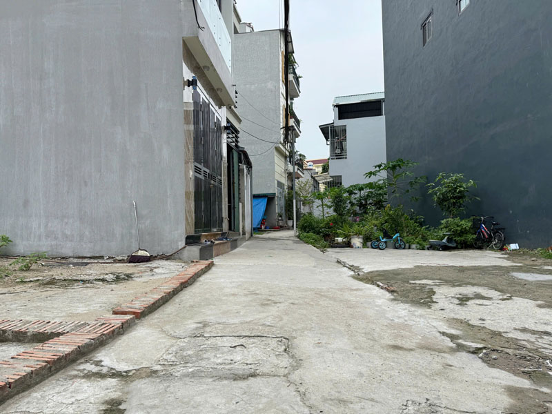Cần bán 47m2 đất thổ cư thôn Hoàng Long, Đặng Xá. Cách 60m ra hồ điều hòa - Ảnh chính