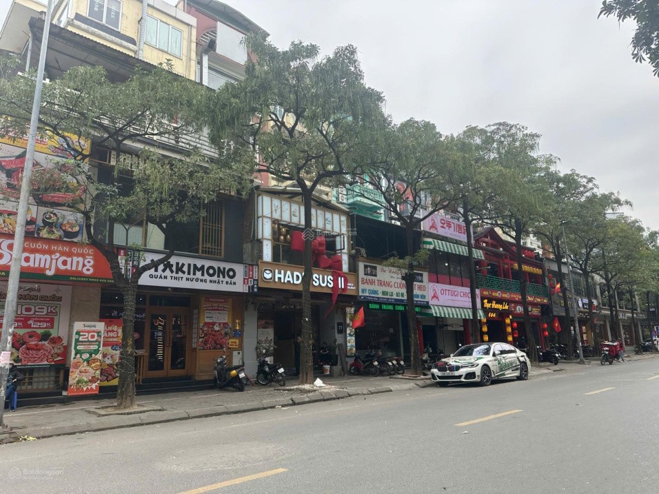 CHÍNH CHỦ CẦN BÁN GẤP NHÀ MẶT PHỐ TRUNG HÒA 137M VỈA HÈ RỘNG KINH DOANH ĐA DẠNG GIÁ 83TỶ - Ảnh 1