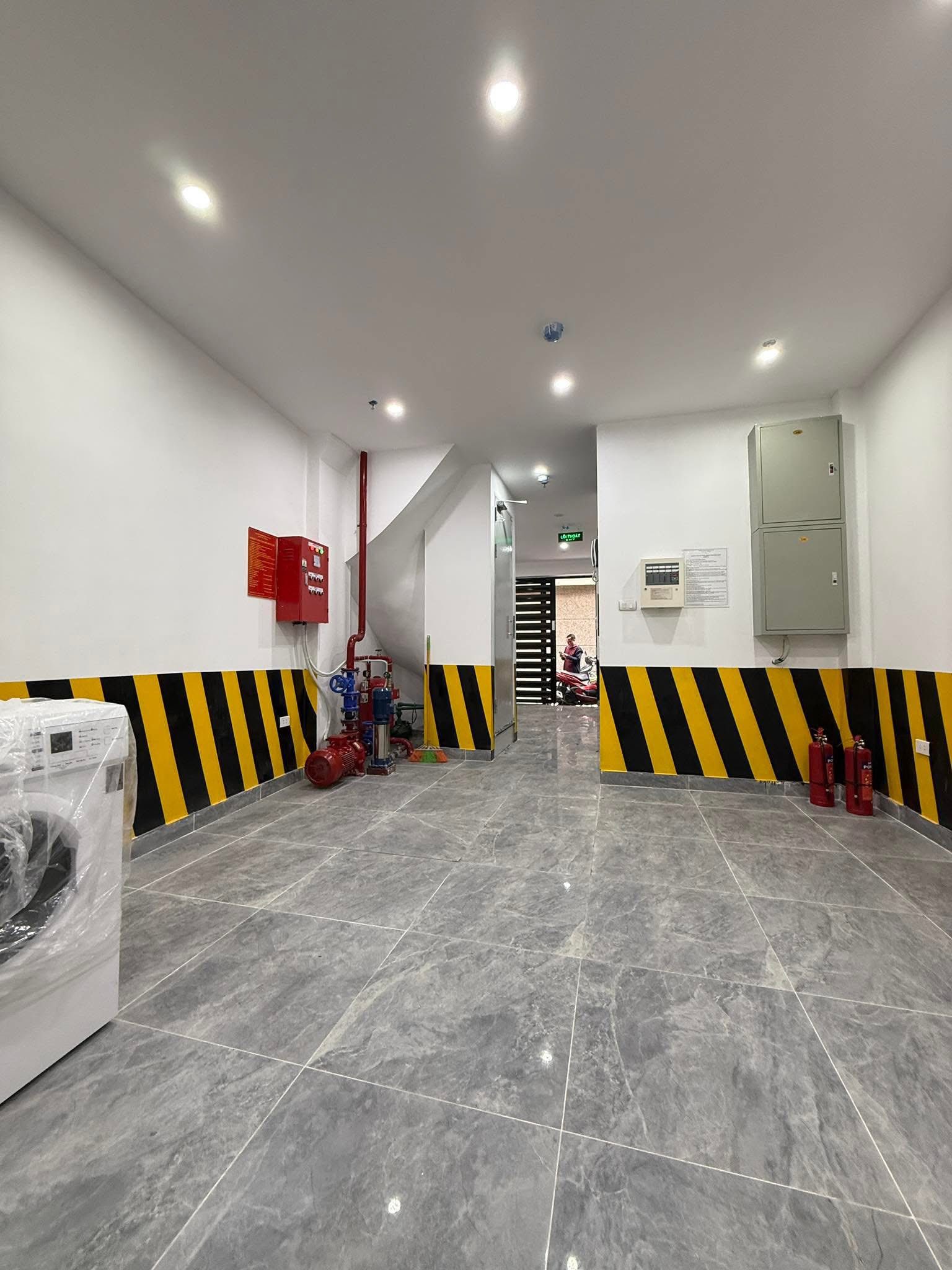 Bán Tòa Dòng Tiền Phố Thái Hà 51m2/ 7T Thang máy, MT 4.6m 18.6 Tỷ. Cách Phố 10m - Ảnh 2