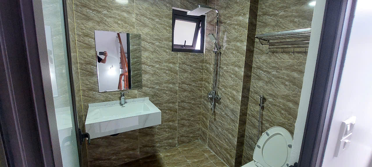 BÁN NHÀ TỔ 5 ĐA SỸ – 4.5 TẦNG – GẦN Ô TÔ, GẦN CÔNG VIÊN – GIÁ 5 TỶ XX (CÓ THƯƠNG LƯỢNG) - Ảnh chính