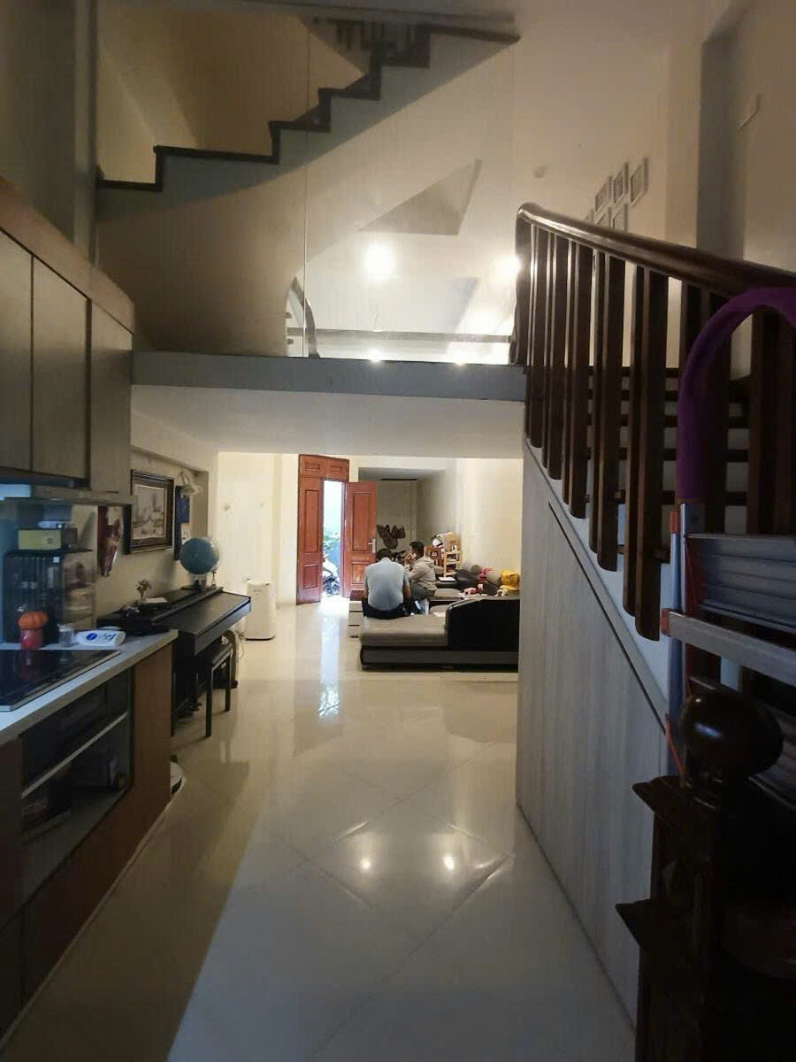 Hoàng Hoa Thám 45m2 x mặt tiền 4.5M - Cách ô tô 30M - 3 mặt thoáng. - Ảnh chính
