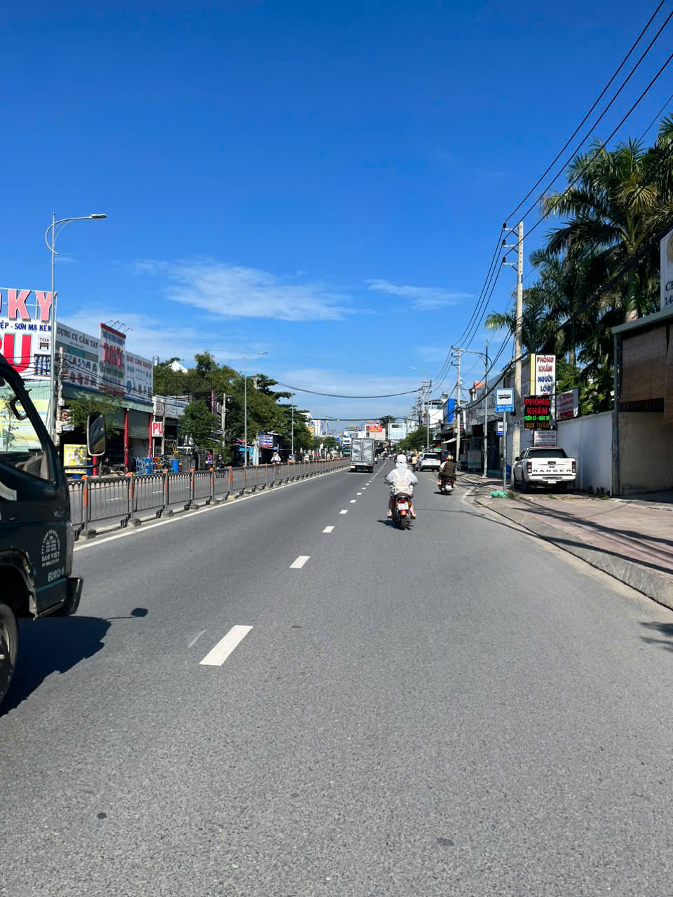 Bán nhà mặt tiền 8x30m giá 26 tỷ Đường Tô Ký - Ảnh chính