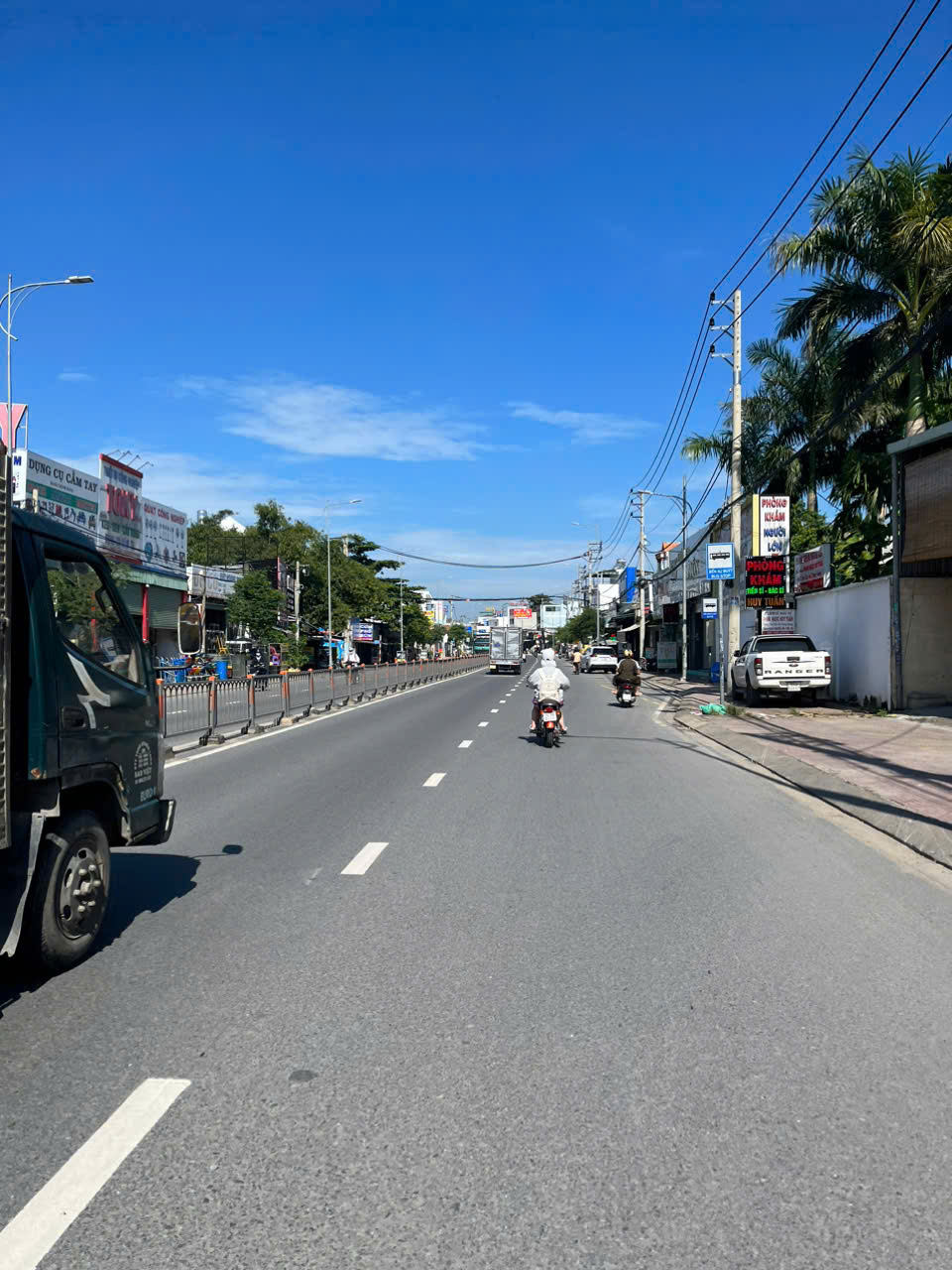 Bán nhà mặt tiền 8x30m giá 26 tỷ Đường Tô Ký - Ảnh 1