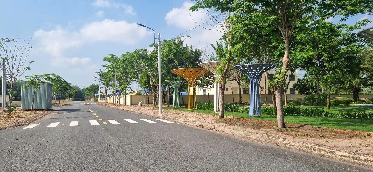 CẦN BÁN GẤP LÔ ĐẤT MẶT TIỀN ĐƯỜNG NHỰA 12M, BÌNH DƯƠNG,  GIÁ CHỈ 925 TRIỆU - Ảnh chính