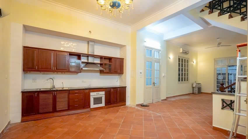 BÁN BIỆT THỰ PHỐ QUẢNG KHÁNH, TÂY HỒ - 126M² - MT 7.8M - SÁT HỒ TÂY, PHỦ TÂY HỒ- CHỈ 40 TỶ - Ảnh 4