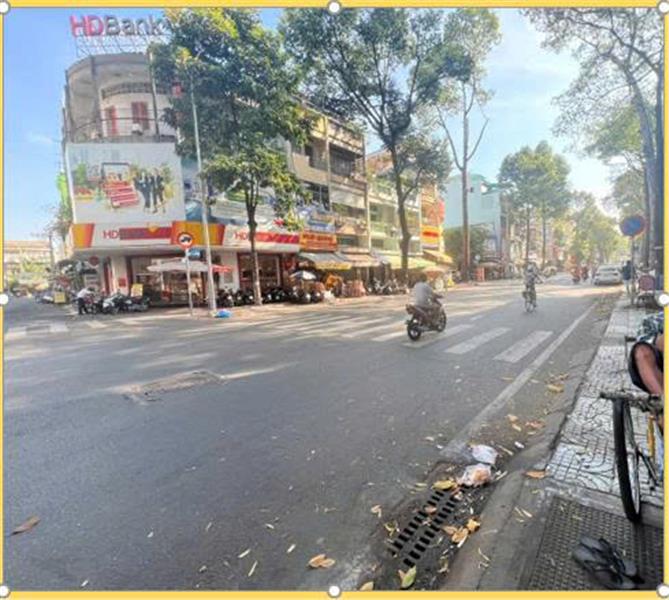 * NHỈNH 18 TỶ - MTKD NGUYỄN CHÍ THANH  BV Chợ Rẫy 4Tầng(3.9X10m) Sổ Vuông - Ảnh 1