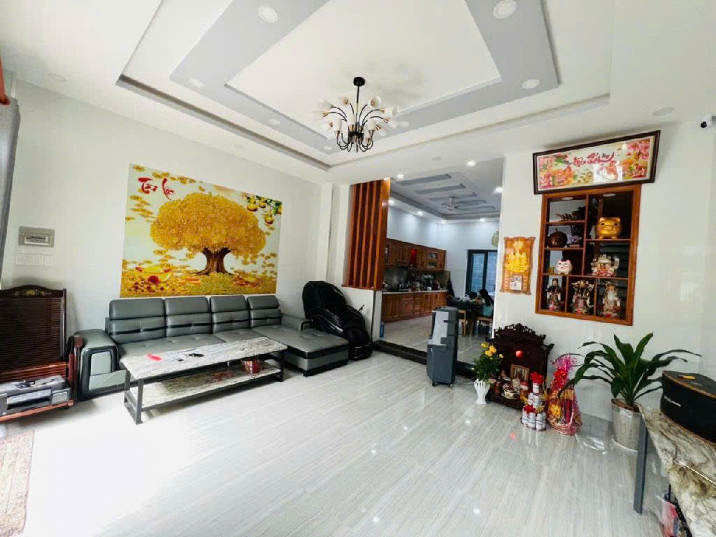 NHÀ NGUYỄN THỊ ĐỊNH Q2, 3 TẦNG 100M2, NGANG 6M, HXH 9.3 TỶ - Ảnh 1