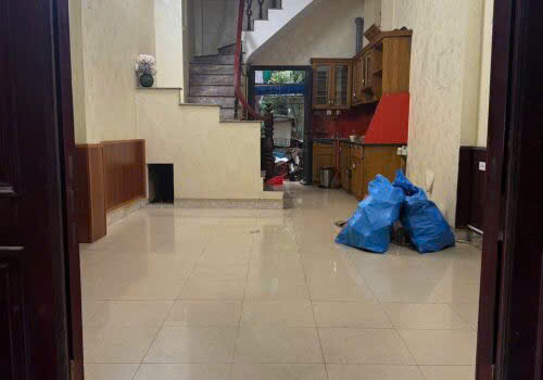 Cho thuê nhà Hàng Vải, Hoàn Kiếm 40m x 5T giá 32tr , ô tô, KD Nhà hàng, coffee, homestay - Ảnh chính