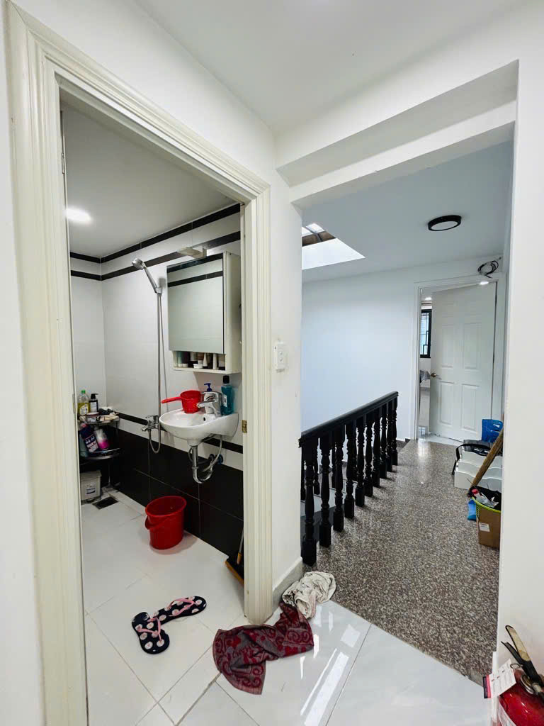 MẶT TIỀN ĐƯỜNG SỐ QUẬN 7 - TRỤC ĐƯỜNG MAI VĂN VĨNH - KINH DOANH BUÔN BÁN SẦM UẤT - Ảnh 3