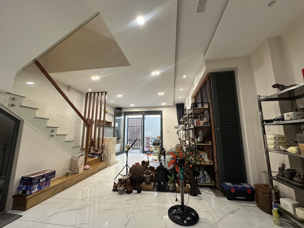 BÁN BIỆT THỰ MINI MỚI ĐẸP – NGANG 6.75M – NỘI THẤT CAO CẤP – HẺM 8M – KHU DÂN TRÍ – 90M2 – HOÀN - Ảnh 2
