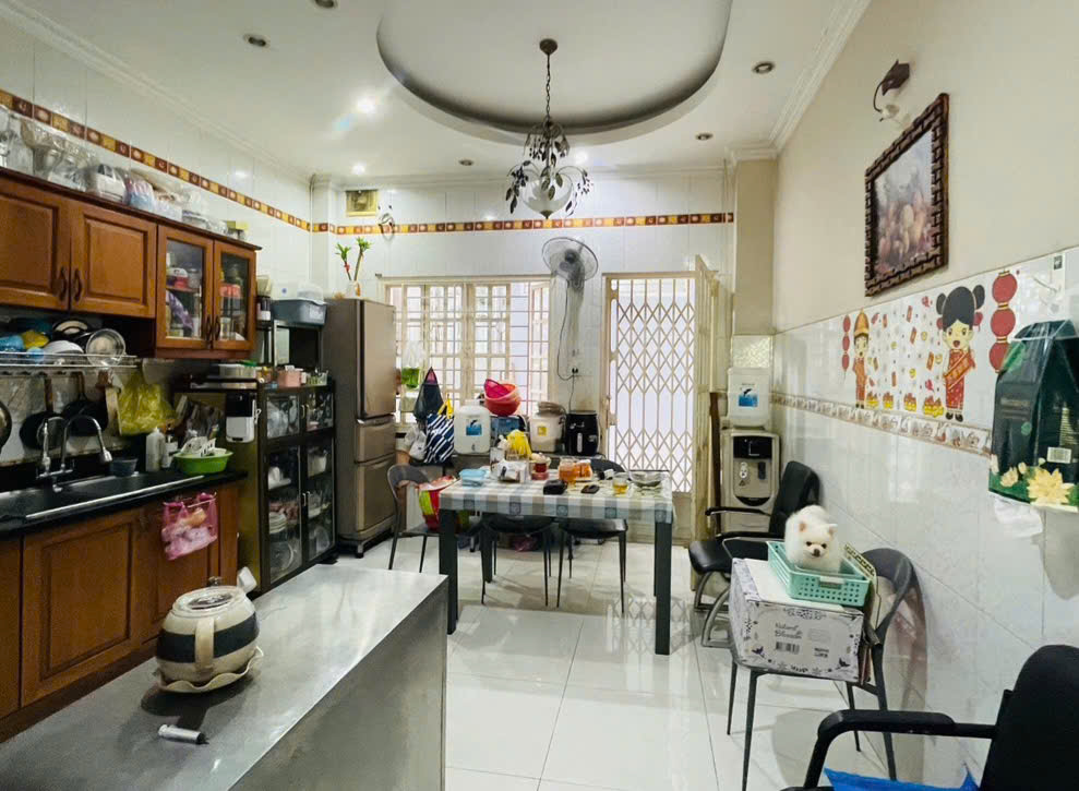 MẶT TIỀN KINH DOANH SÁT PHẠM HÙNG Q8 – 4 TẦNG, CHỈ 9.3 TỶ. LH 0938827657 MS TUYỀN - Ảnh 2
