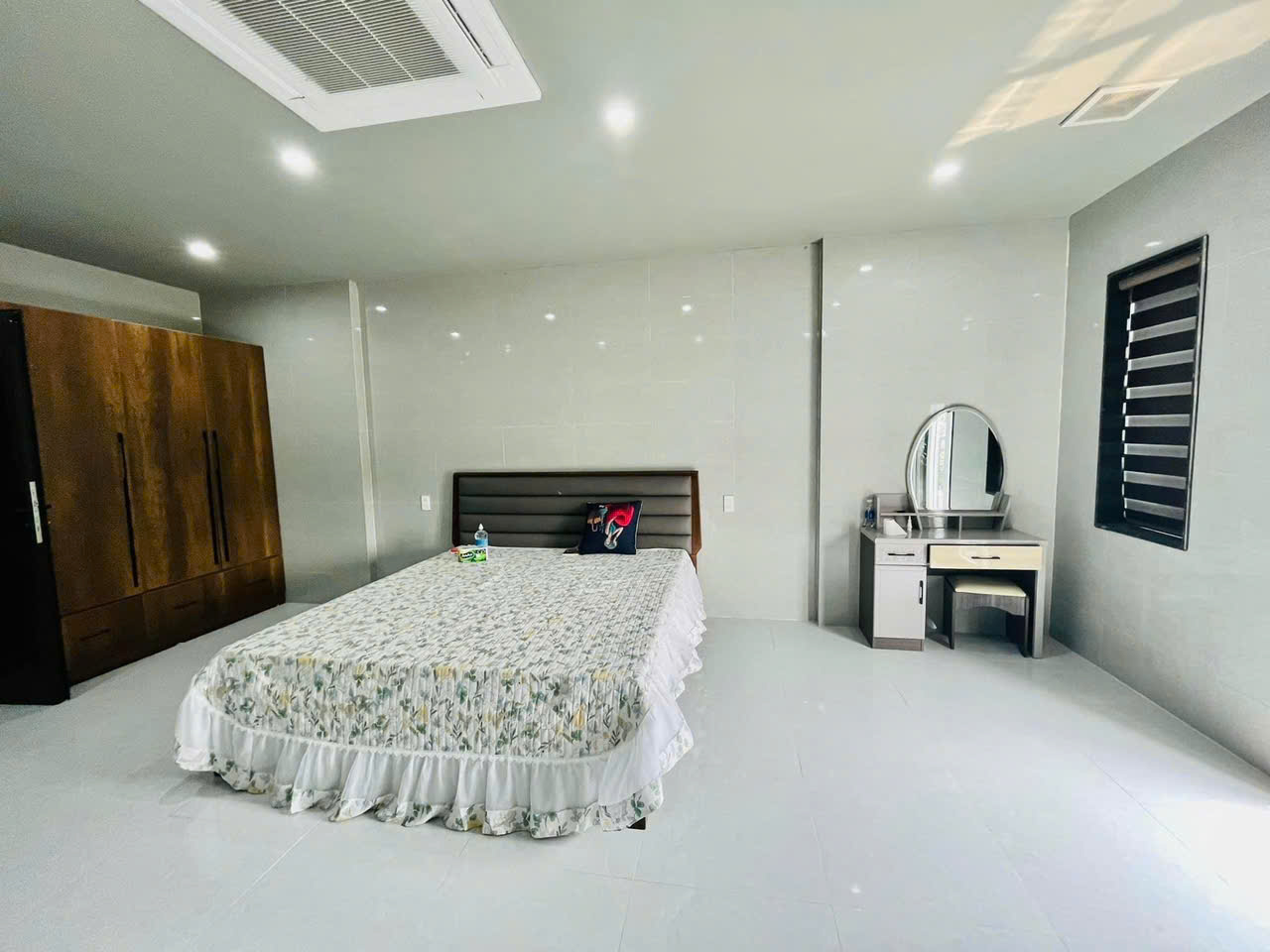 Bán Tòa căn Hộ 6 tầng, 21 phòng, đường Hòa Nam 2, sát bến xe Đà Nẵng,cho thuê 65 triệu/tháng - Ảnh 2