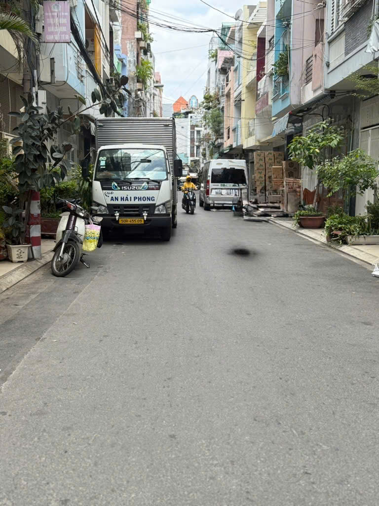 Bán nhà đẹp đẹp 6 Tầng,  Hẻm xe tải, Ngay chợ Phạm Văn Hai, Giá 11.95 tỷ, Tân Bình - Ảnh 3
