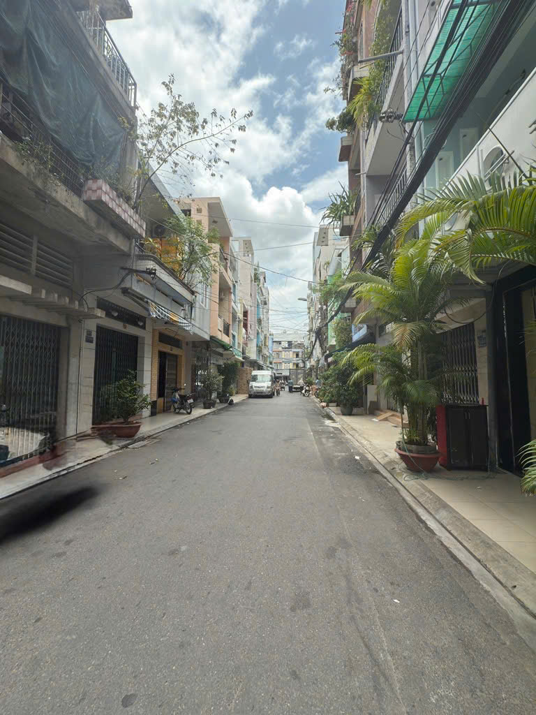 Bán nhà đẹp đẹp 6 Tầng,  Hẻm xe tải, Ngay chợ Phạm Văn Hai, Giá 11.95 tỷ, Tân Bình - Ảnh 4
