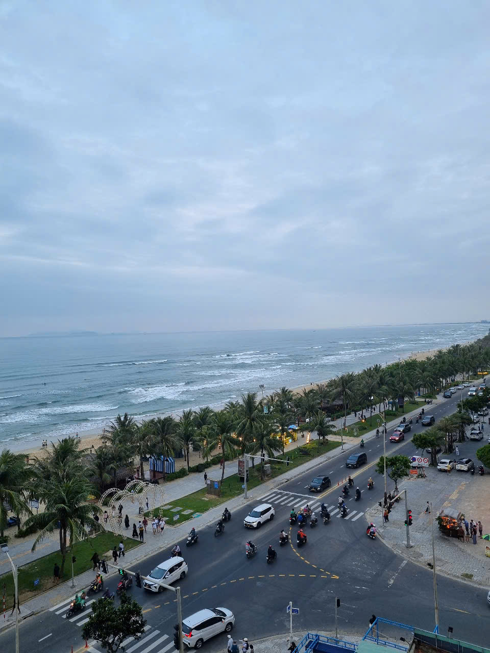 Bán khách sạn 4 sao mặt tiền đường Võ Nguyên Giáp, Phường Phước Mỹ, Quận Sơn Trà, Đà Nẵng - Ảnh chính