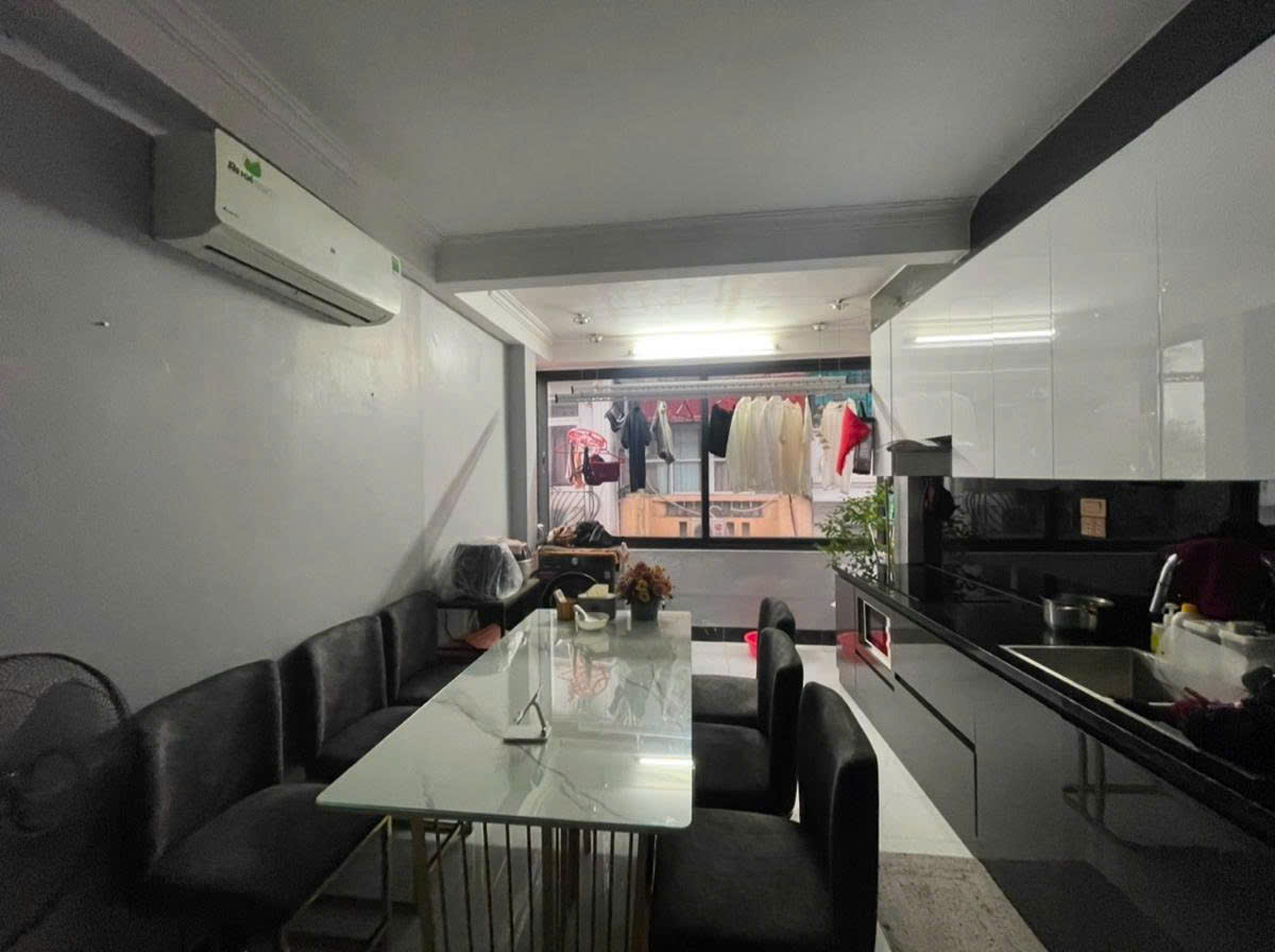 Bán nhà mặt phố Trung liệt 20m2, 5 tầng cực đẹp kinh doanh giá chỉ 7.9 tỷ hiếm Đống Đa - Ảnh chính