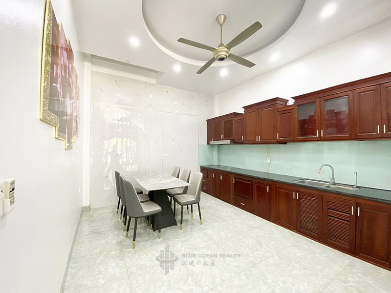 Bán nhà 4 tầng 50 m² KĐT Mậu Lương, Hà Đông, mặt tiền 4m, ô tô đỗ cửa, chỉ 14 tỷ, kinh doanh tốt - Ảnh 1