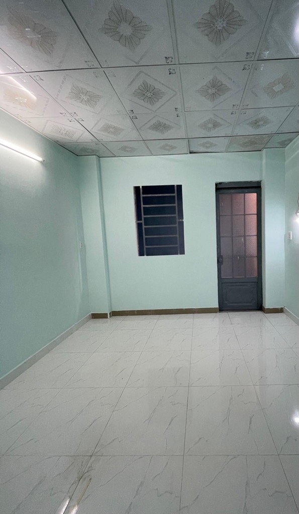 Bán nhà Hồng Lạc, ngay Lạc Long Quân, trung tâm Tân Bình, 24m2 - 2 tầng, chỉ hơn 2 tỷ. - Ảnh 4