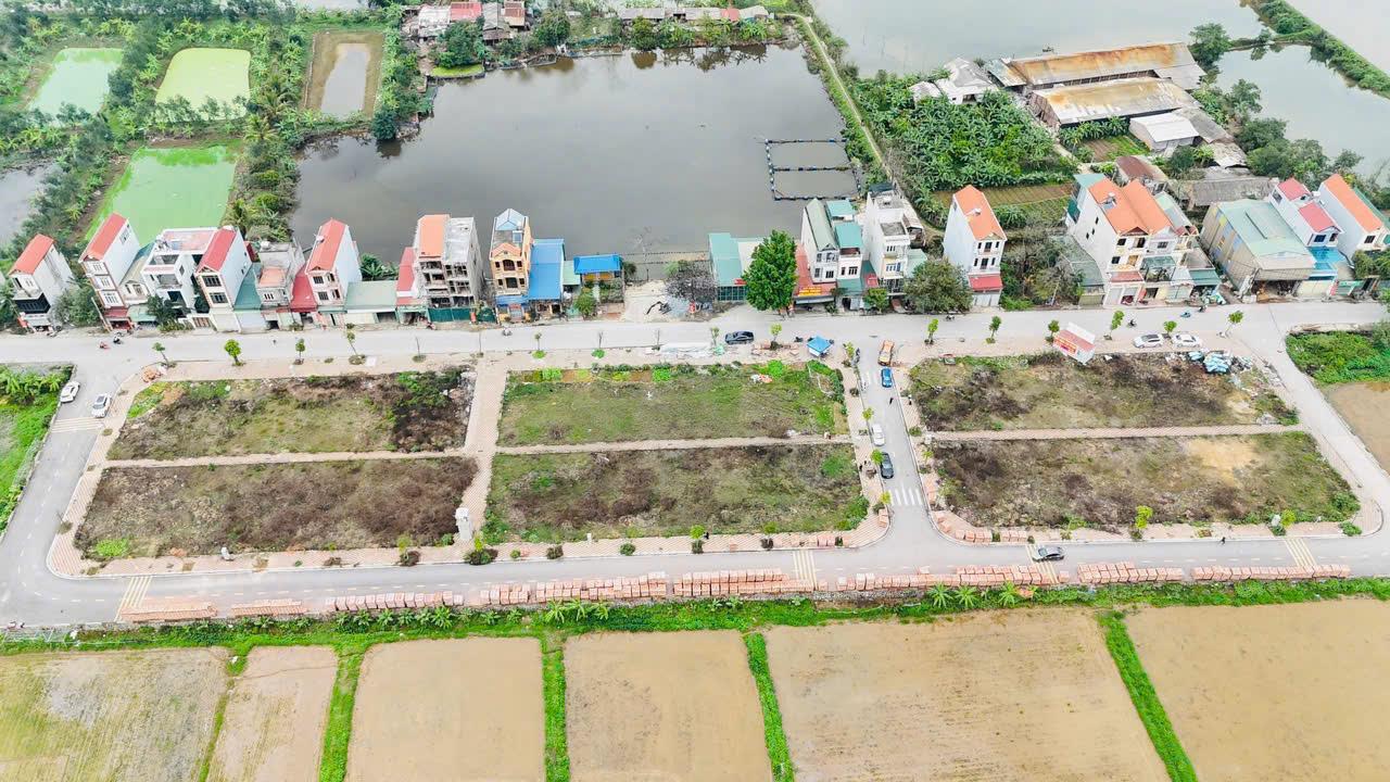 ĐẤT ĐẸP - GIÁ TỐT - Vị Trí Đắc Địa Tại Khu đấu giá Ngõ 3, Thôn Thanh Thần, Xã Thanh Cao, Huyện Quốc - Ảnh chính