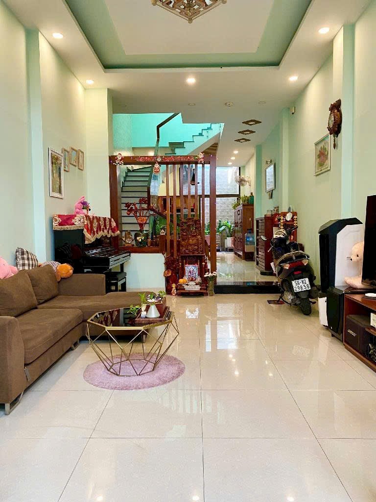 NHÀ ĐẸP LÊ ĐỨC THỌ P16 GV - GIÁP THỐNG NHẤT - HXH - 76M² - 3 TẦNG CHỈ HƠN 6 TỶ - Ảnh 1