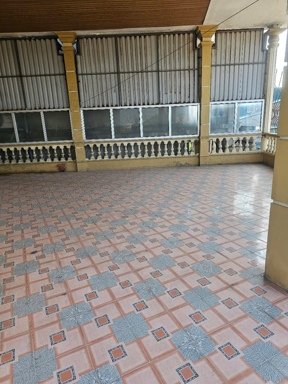 ► CHO THUÊ MẶT BẰNG NGAY CỔNG CHỢ – VỊ TRÍ ĐẮC ĐỊA, KINH DOANH SẦM UẤT - Ảnh 4