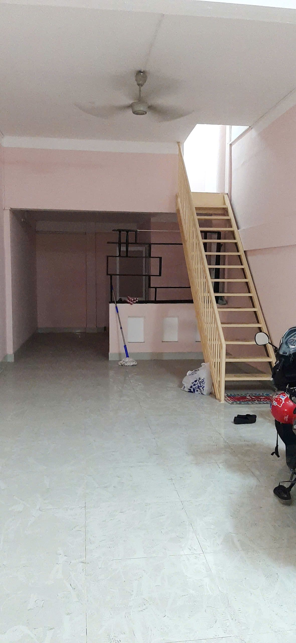 Cho thuê NNC Trệt, lửng, 2 lầu, ST sau lưng căn MT đường Cống Quỳnh P. Phạm Ngũ Lão Q1. Giá 24 Triệu - Ảnh chính