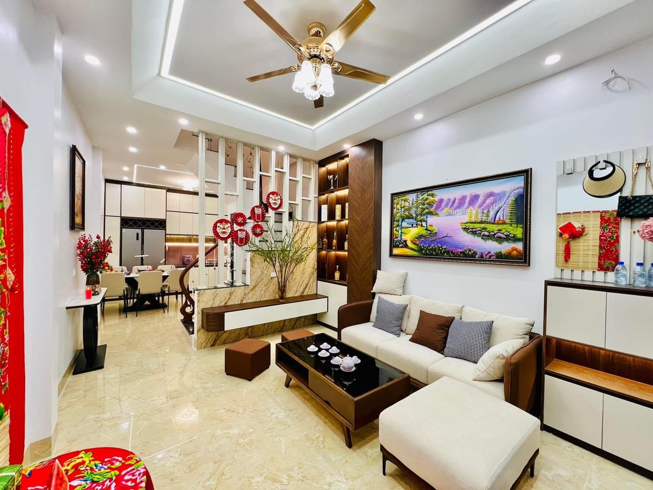 Nhà Cực Đẹp, Phố Hồng Mai, Hai Bà Trưng, Nội Thất 5 Sao, 2 Thoáng, Ô Tô 20m2, DT 40m2 Giá 8.45 Tỷ - Ảnh chính