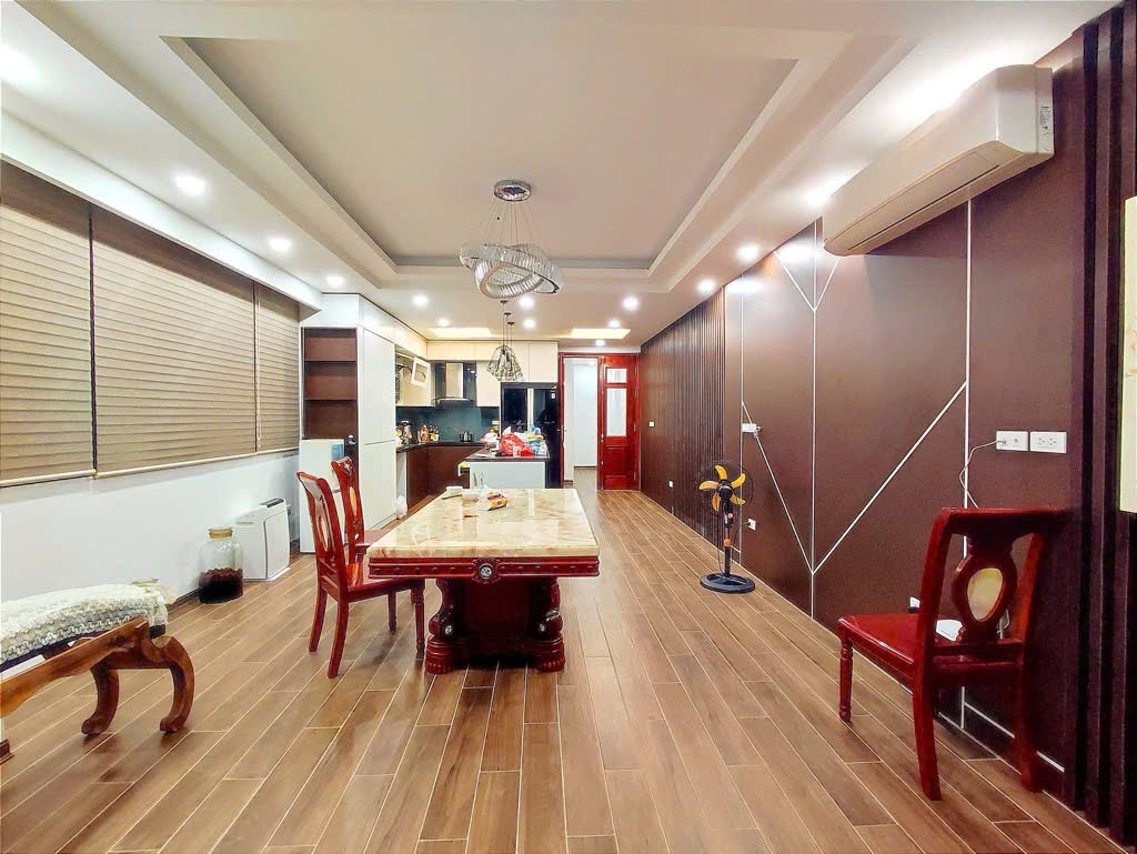 Bán nhà 6 tầng thang máy phố Hoàng Hoa Thám, Ba Đình, ô tô vào nhà, 48m, 14 tỷ - Ảnh chính