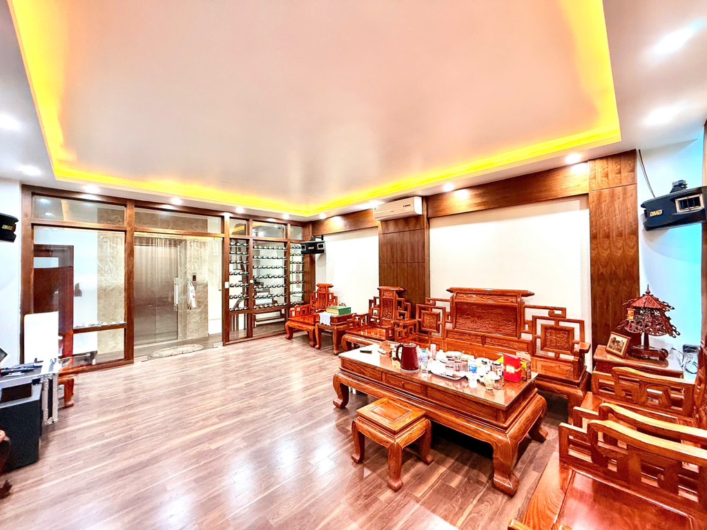 (Tin thật 100%) Bán nhà lô góc làm VP hoặc để ở 55m2 x 7T tại mặt phố Đông Quan - Cho thuê 1 tỷ/năm - Ảnh 2