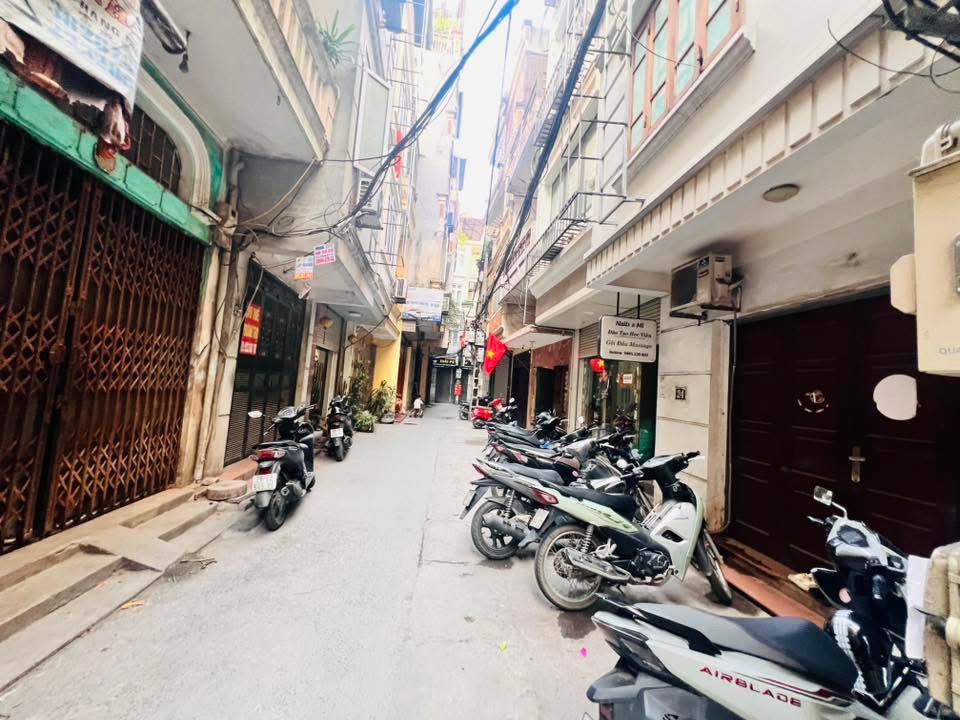 MẶT NGÕ ĐÊ LA THÀNH 7 TẦNG THANG MÁY KINH DOANH SIÊU ĐỈNH GIÁ 16 TỶ - Ảnh chính