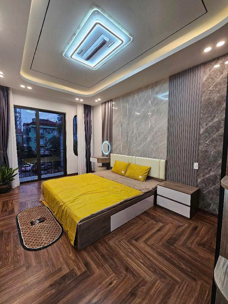 Trung tâm quận Hoàng Mai - gần hồ Đền Lừ - 38m - 5 tầng –sẵn sổ đỏ, nội thất - Ảnh 1