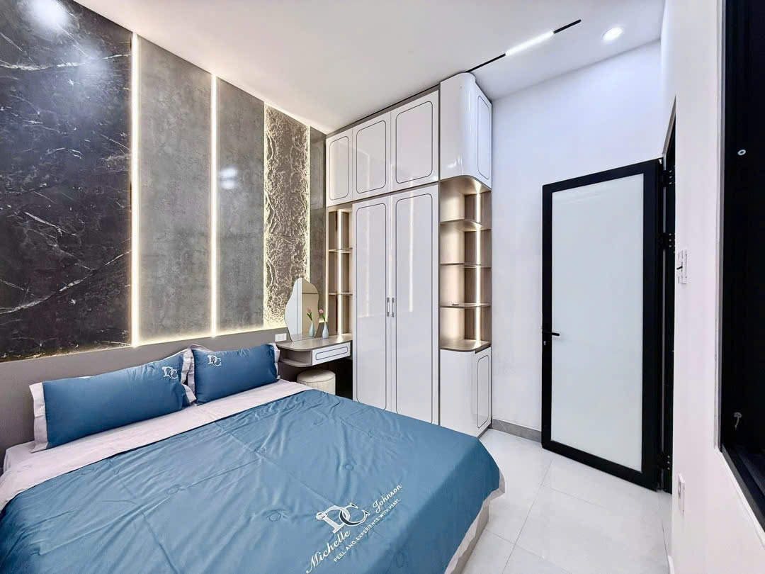 🏡 "SIÊU PHẨM 3 TẦNG LÊ DUẨN - FULL NỘI THẤT XỊN, ĐANG CHO THUÊ 144TR/NĂM, CHỈ 3.95 TỶ!" ✨ - Ảnh 4