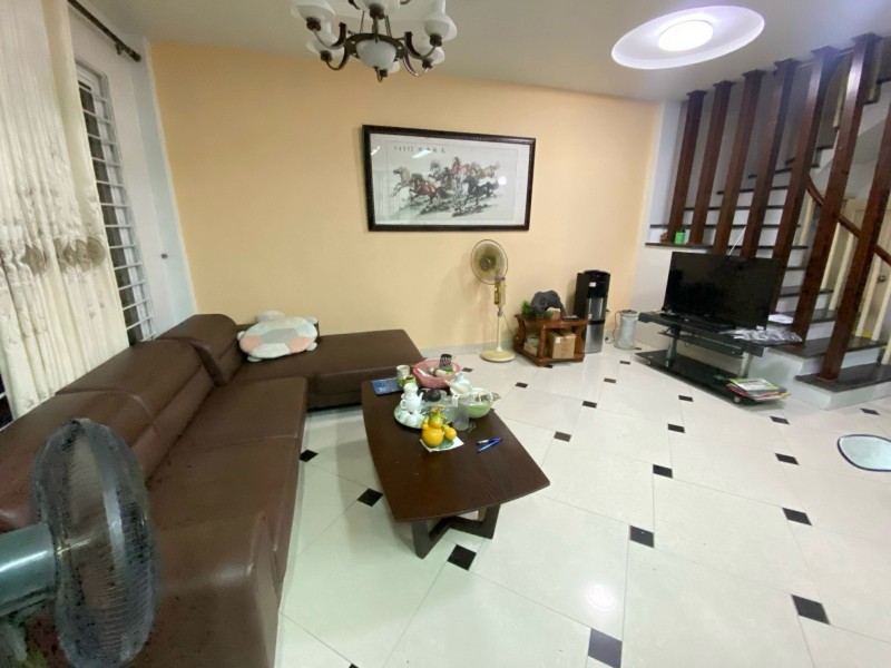 Bán nhà Chính Kinh - Kinh doanh tốt - Gần Royal City  - 44mx3 tầng - 3 ngủ - ngõ rộng - 10.9 tỷ lh - Ảnh 4