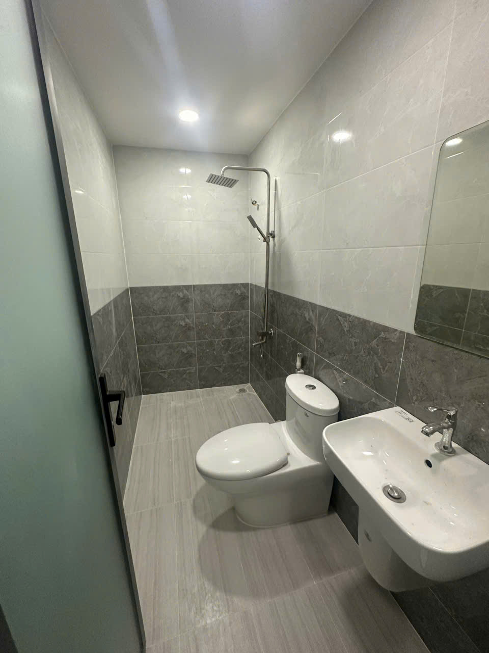 Nhà đẹp hẻm xe hơi, 74m² – Nguyễn Văn Khối, P9 Gò Vấp – chỉ 5.4 tỷ - Ảnh 2