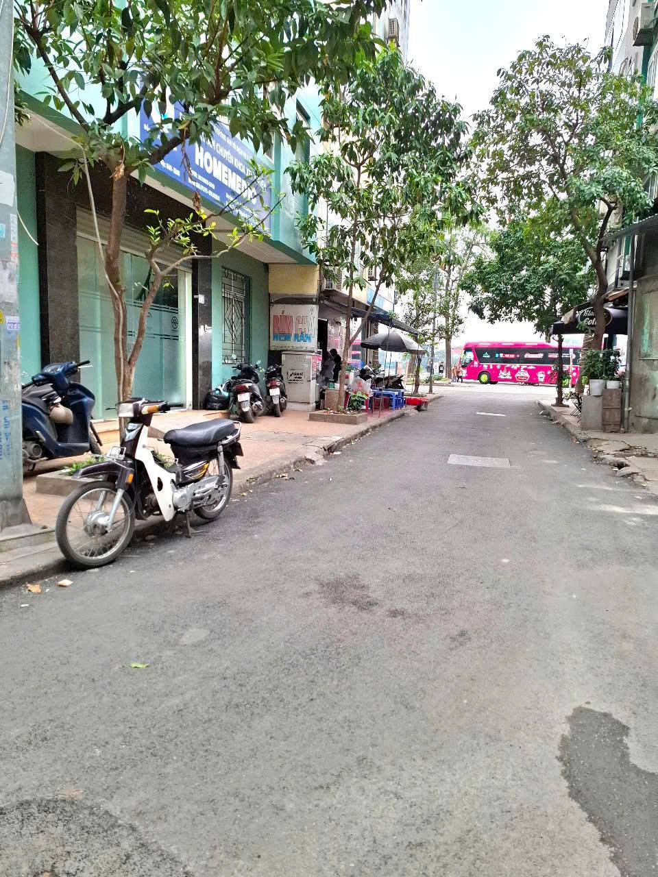 Nguyễn Hữu Thọ, 48M ô tô tránh, khai huyệt tụ lộc, nhà vàng trên đất Rồng thức giấc - Ảnh 1