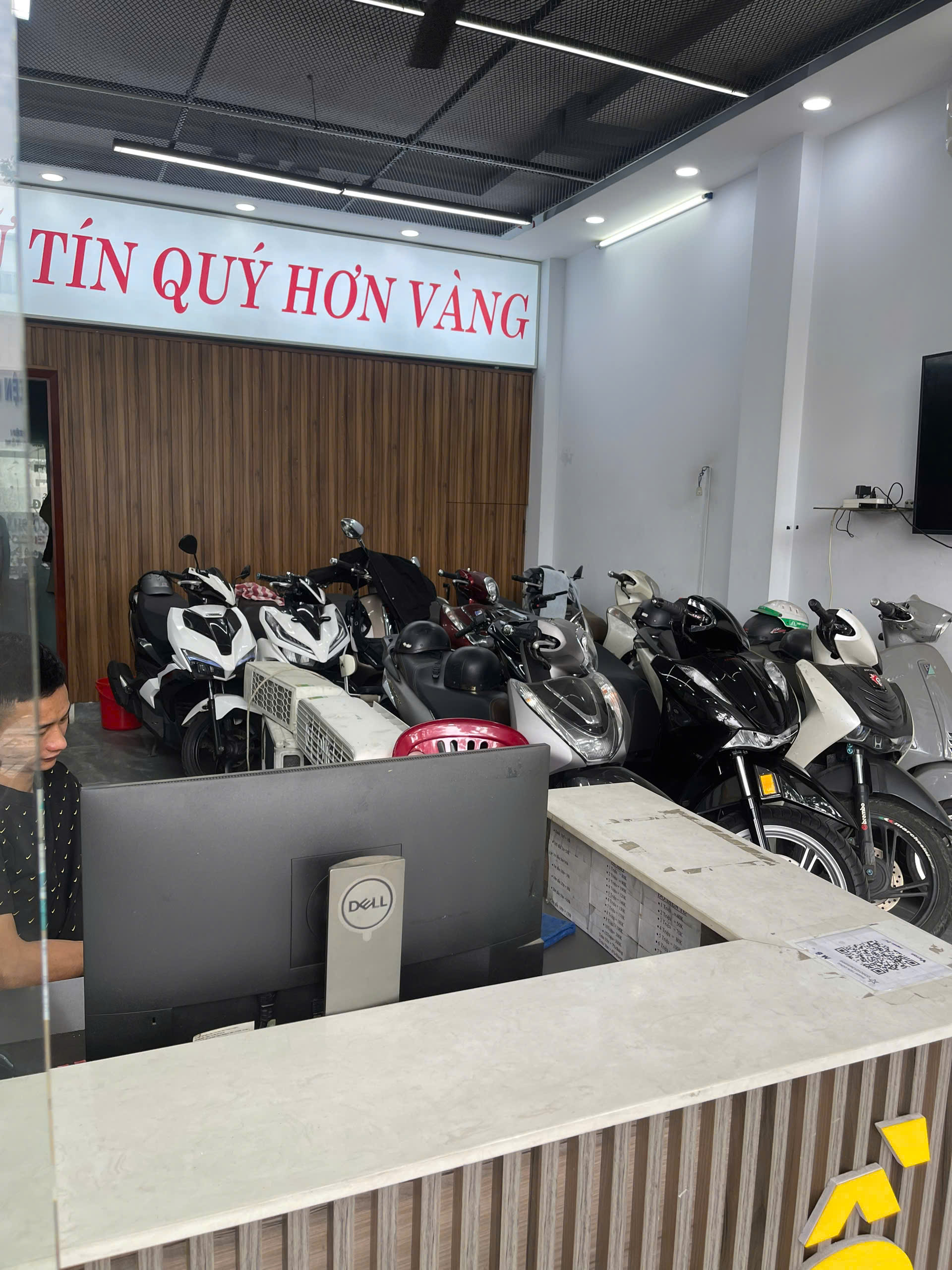 Địa chỉ cầm xe ô tô đang thế chấp ngân hàng tại Sài Gòn - Ảnh chính