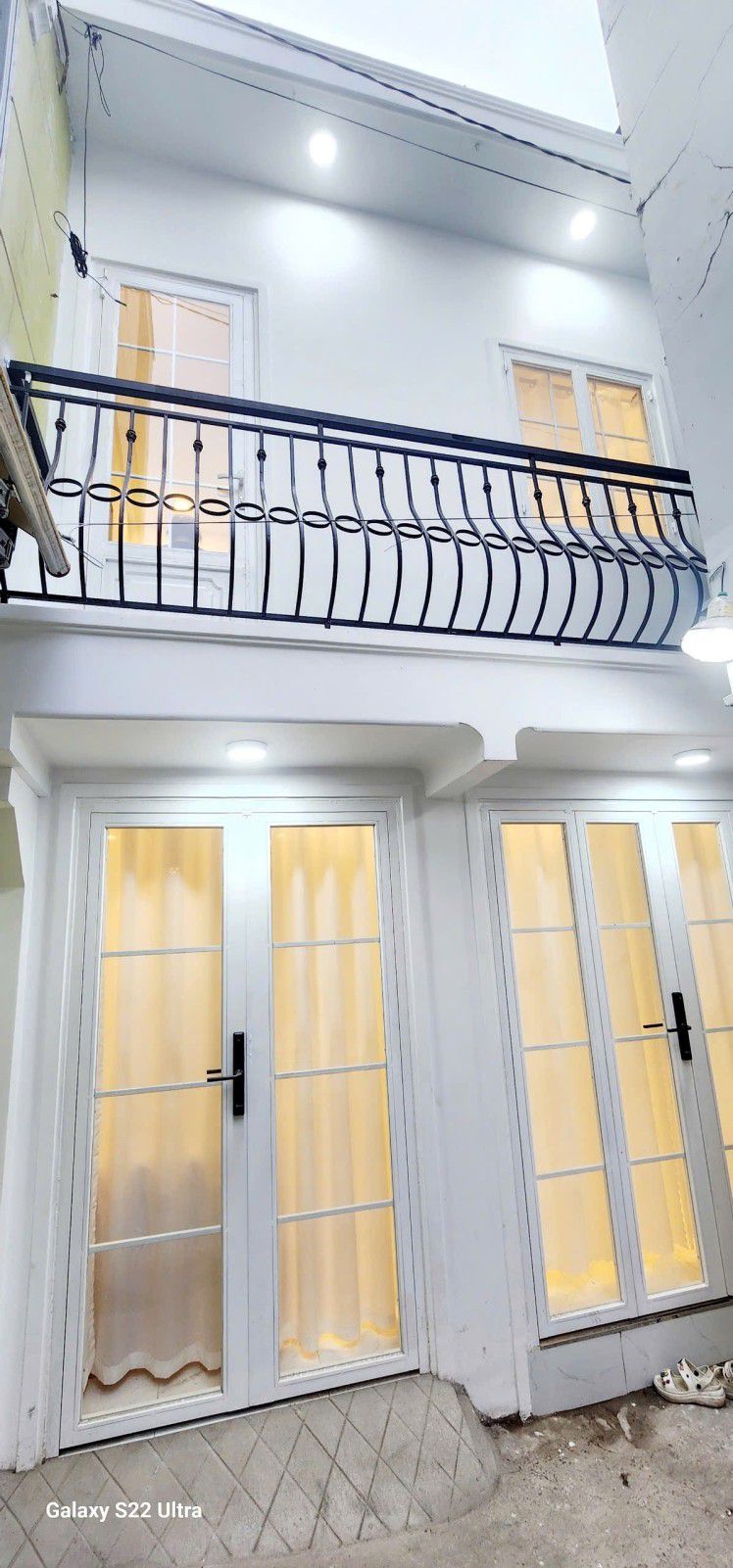 NHÀ MỚI ĐẸP Ở NGAY -  KHÔNG QUY HOẠCH - 2PN 2WC- HIẾM CÓ TRUNG TÂM QUẬN 7- CHỈ 2.4 TỶ - Ảnh chính