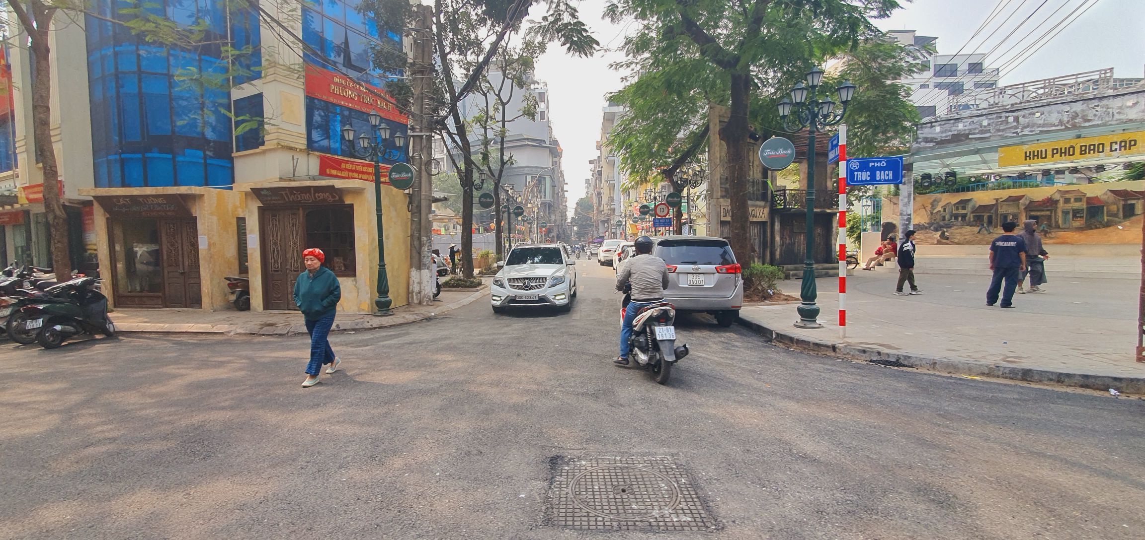 Bán nhà mặt phố Trấn Vũ 133m2 mặt tiền 7.3m view Hồ sẵn GPXD 7 nổi 1 hầm - Ảnh 2