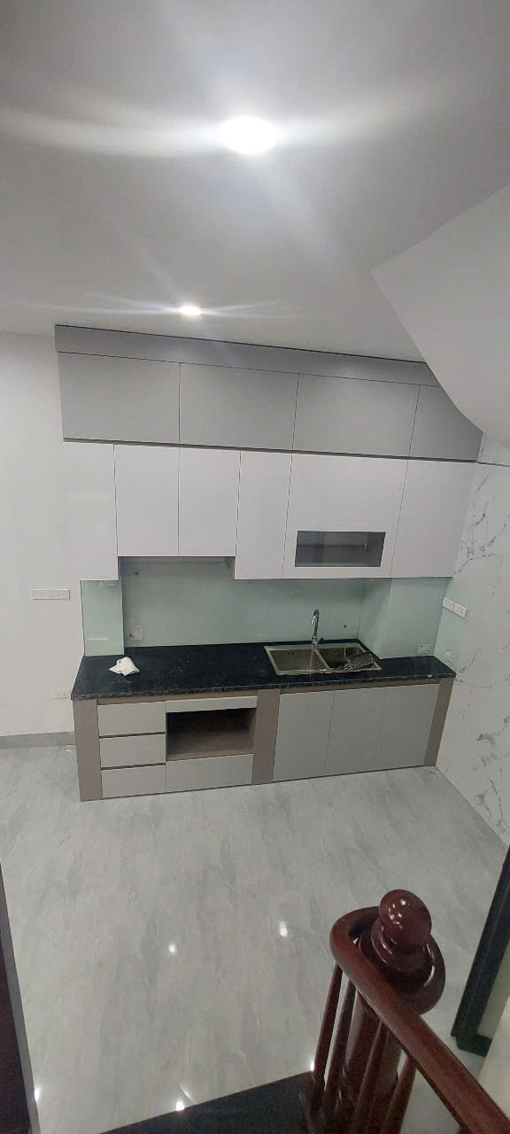 BÁN NHÀ MẬU LƯƠNG – 4.5 TẦNG – NGÕ RỘNG 2.7M – GIÁ CHỈ 5 TỶ 6 (CÓ THƯƠNG LƯỢNG) - Ảnh 3