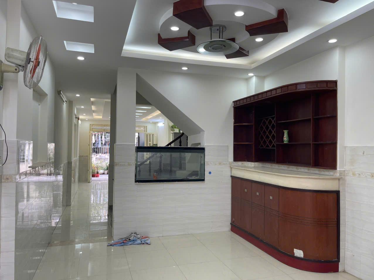 **Bán nhà góc 2MT, hẻm 373 Lý Thường Kiệt, phường 9, Tân Bình; MTKD - Ảnh 2