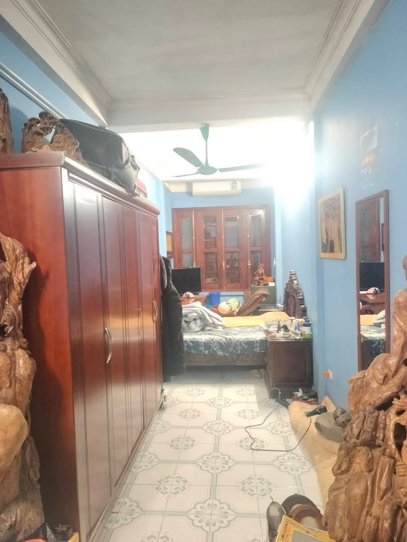 Bán nhà mặt phố LÒ ĐÚC HN...khu vực trung tâm sầm uất nhất HBT..căn nhà mặt phố dễ dàng kinh doanh,, - Ảnh 2