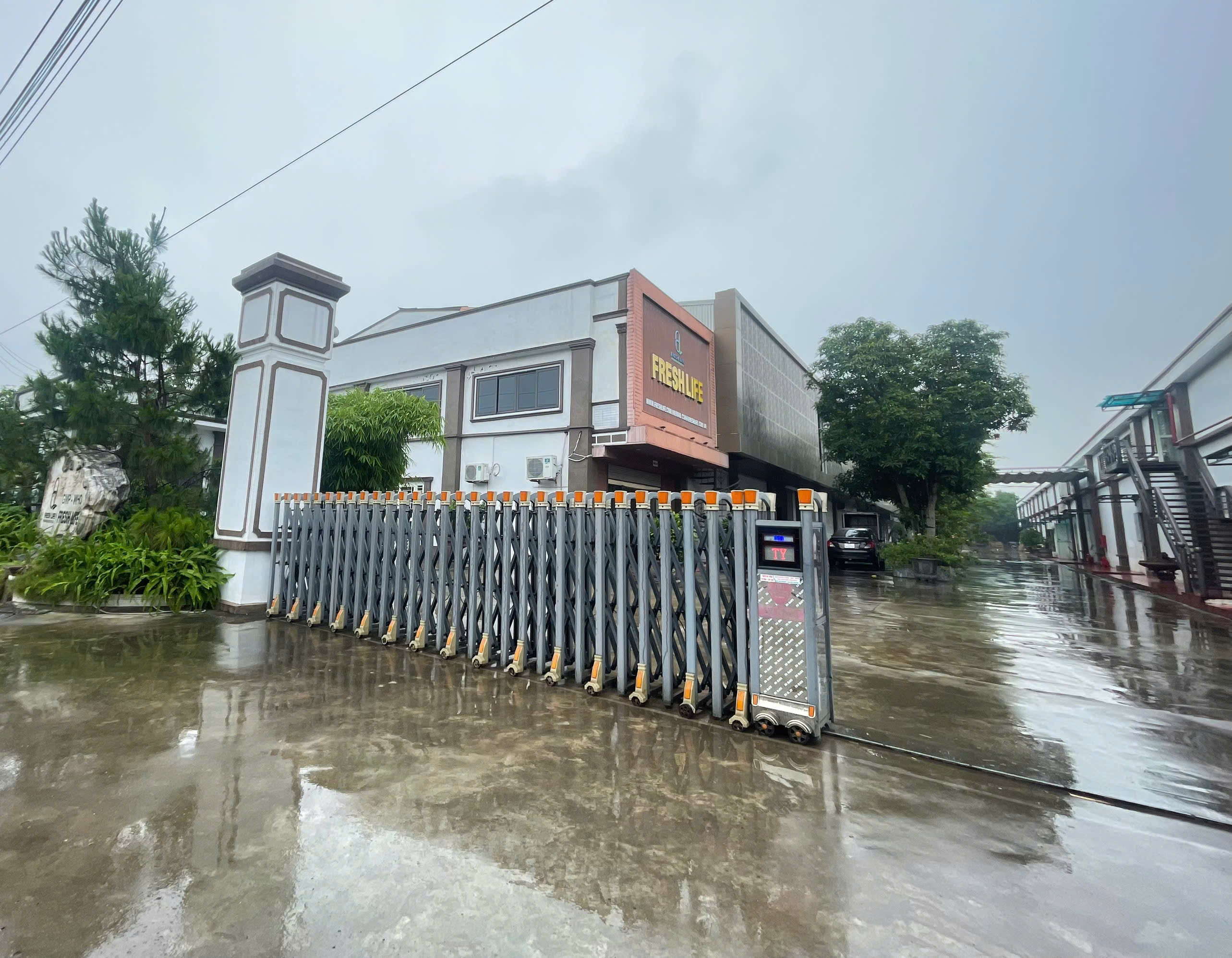 Cho thuê văn phòng KD rộng 5.221m2 tại Tp Nam Định, đẹp, mới, tiện nghi... - Ảnh 1