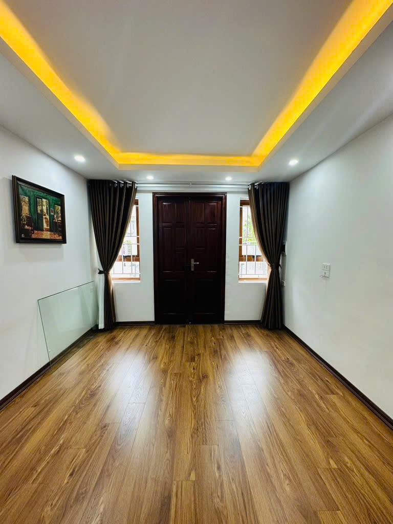 Nhà đẹp 5 tầng An Dương, ô tô con lùi cửa, sổ đỏ chính chủ - Ảnh 3