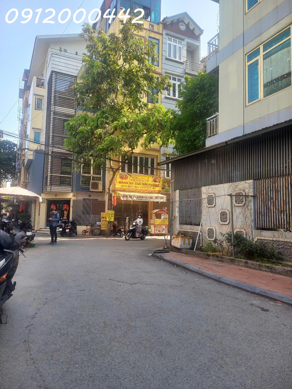 LÔ GÓC KDT TRUNG HÒA  - VỈA HÈ ĐÁ BÓNG - 3 Ô TÔ TRÁNH CẠNH CÔNG VIÊN . TRƯỜNG CẤP 1.2 DT 56M2 GIÁ - Ảnh chính
