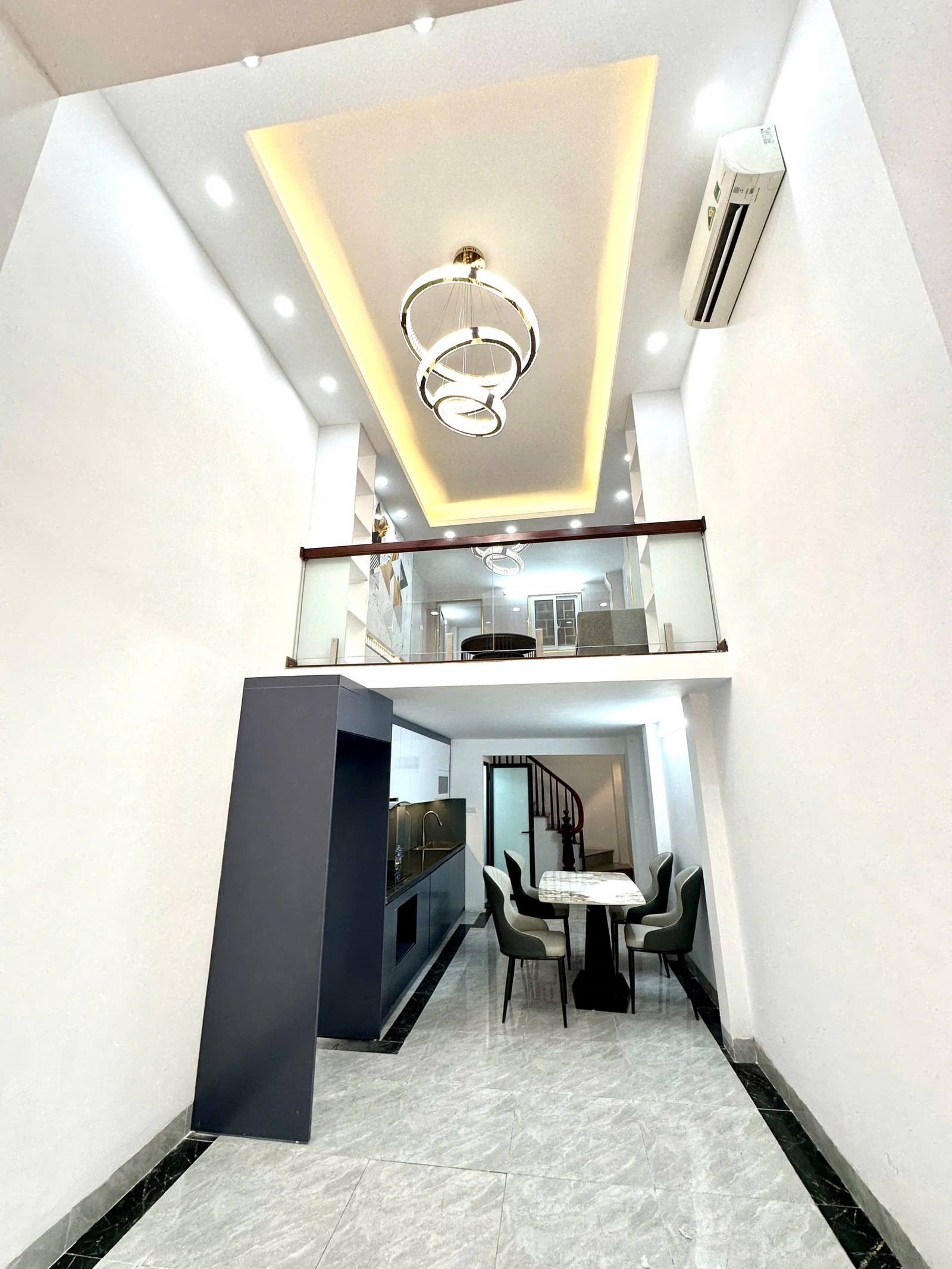 BÁN NHÀ KHƯƠNG TRUNG VỊ TRÍ TRUNG TÂM THANH XUÂN, 30M2, 6 TẦNG, GIÁ NHỈNH 6 TỶ - Ảnh chính