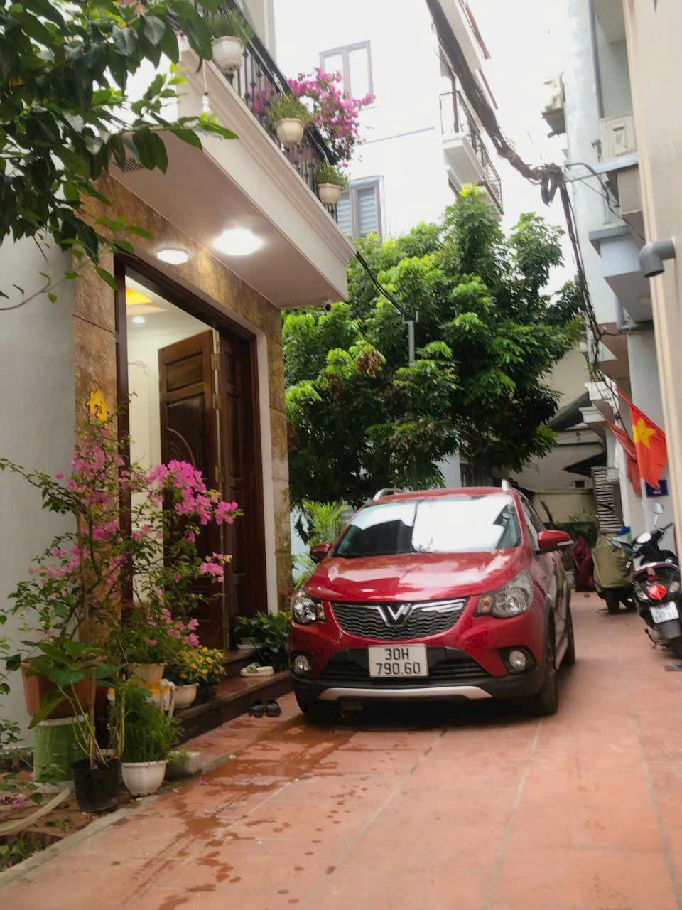 GĐ em cần bán gấp nhà Ngọc Thụy – 5 Tầng, Gần Ô Tô, Gần Hồng Tiến – Giá nhỉnh 8 Tỷ - Ảnh 1