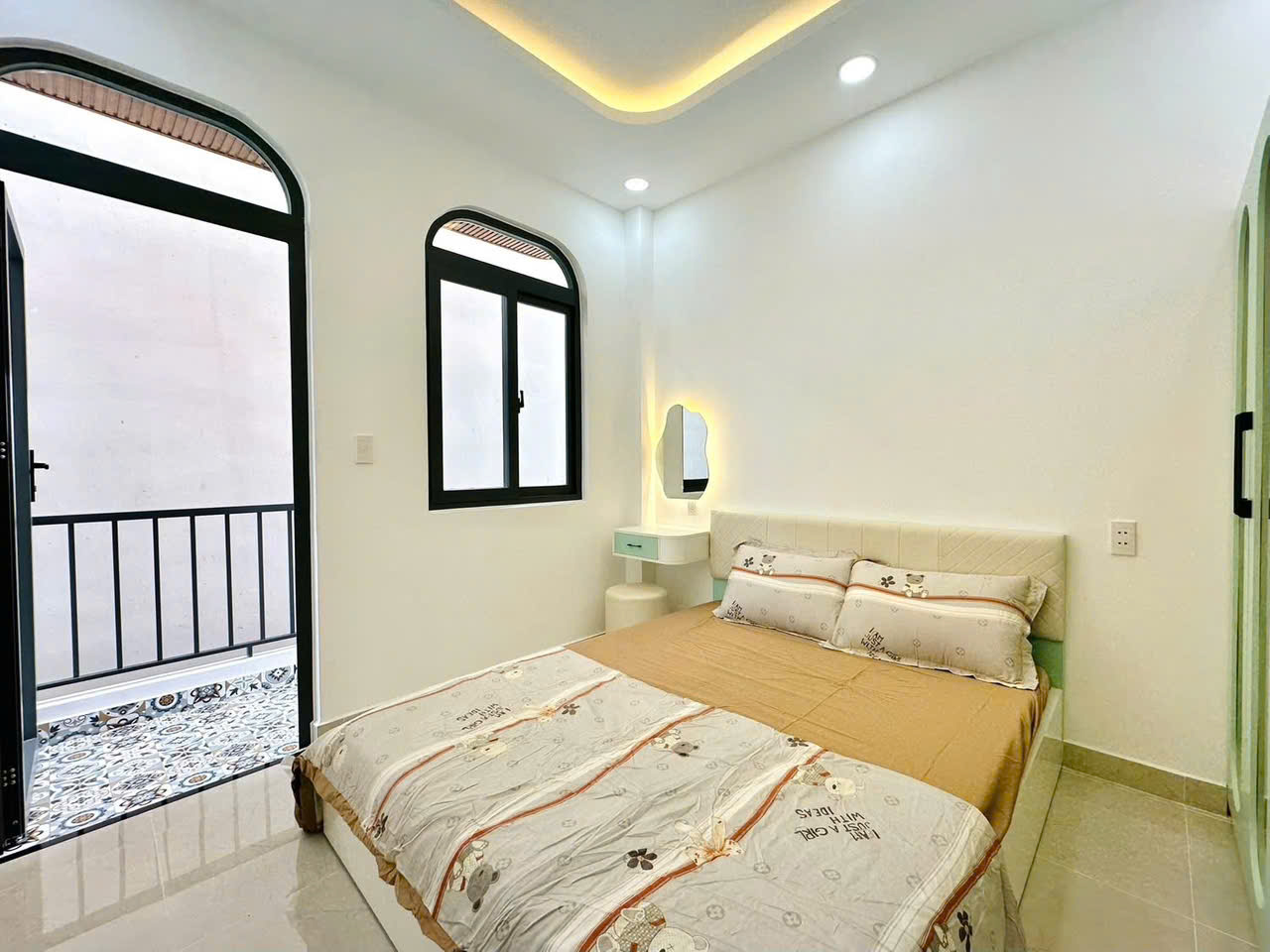 BÁN NHÀ CHÍNH CHỦ - NGAY NGÃ TƯ PHÚ NHUẬN - TẶNG FULL NỘI THẤT - 3PN LỚN - CHỦ BÁN 5.5 TỶ - TL - Ảnh chính